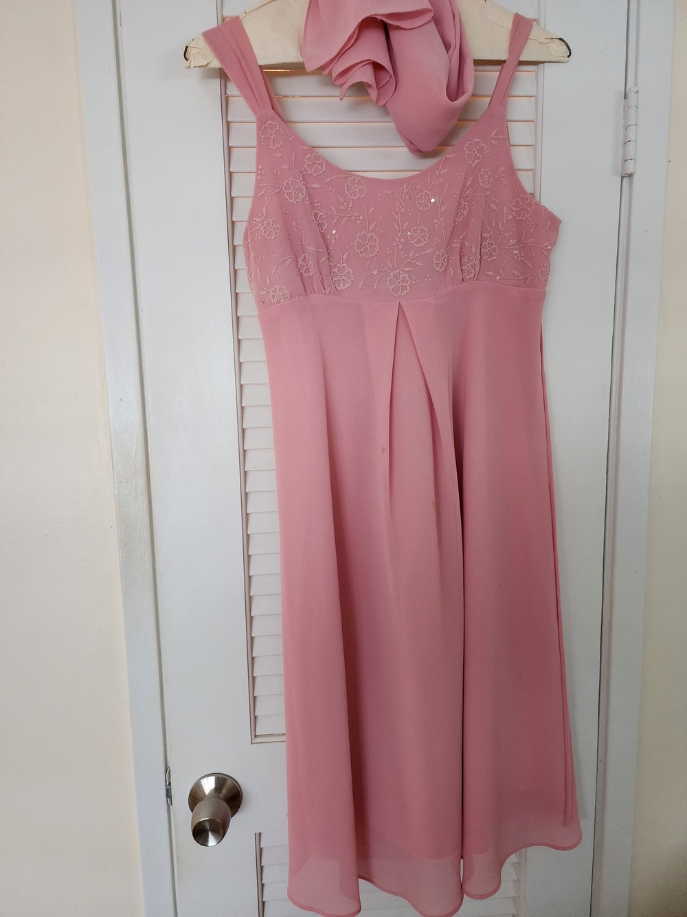 Sleeveless Pink Floral-Embroidered Women's Dress